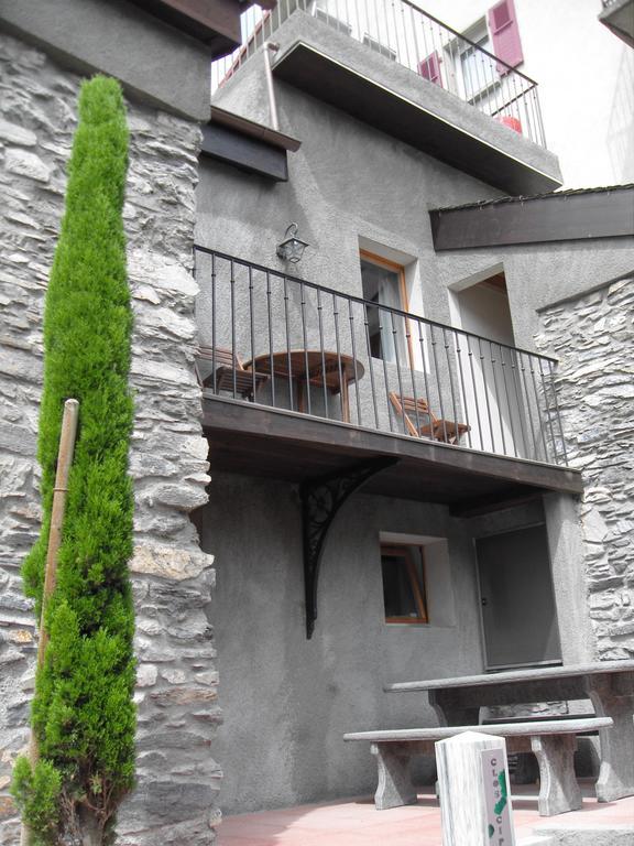 Au Creneau Gourmand Hotel Saillon Exterior foto